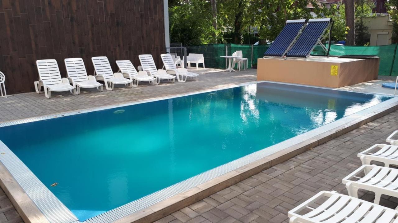 Lido Riviera Sunshine Apartman Balatonlelle Exterior foto